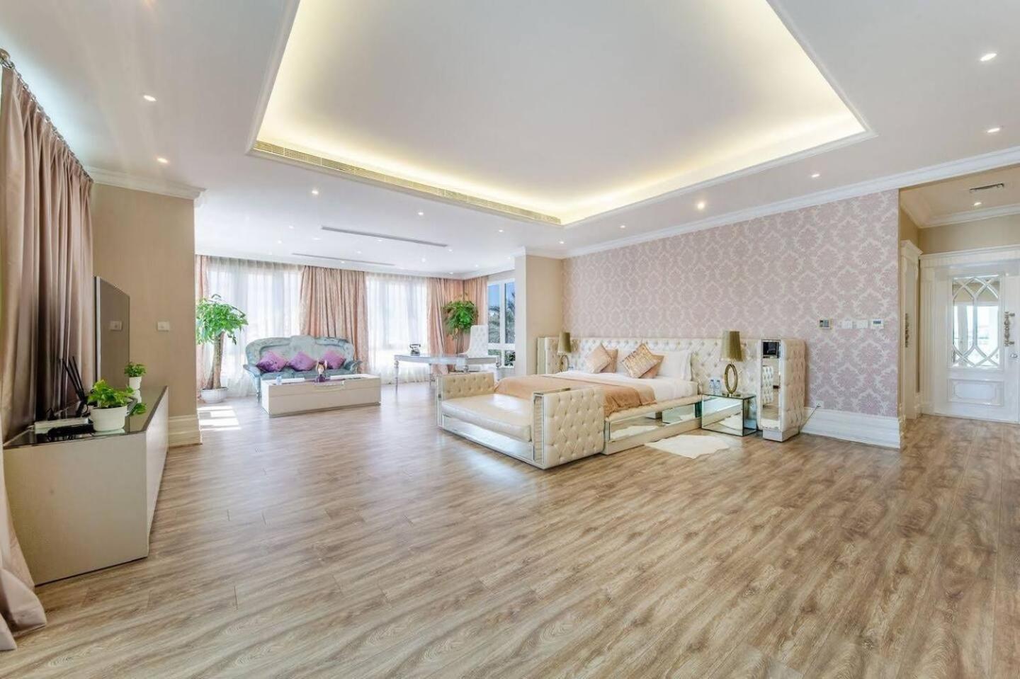 Villa Pristine Paradise In Palm Jumeirah